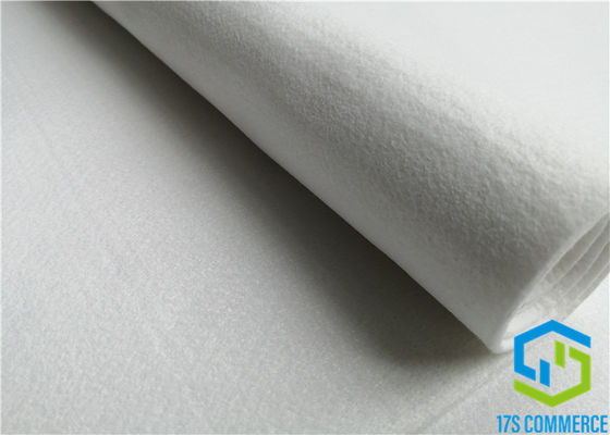L'ago della laminazione di PTFE ha perforato 550gsm ritenuto poliestere