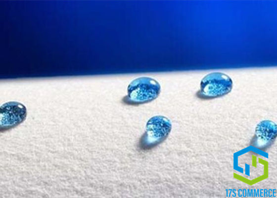 L'ago della prova dell'acqua dell'olio ha perforato il feltro del poliestere